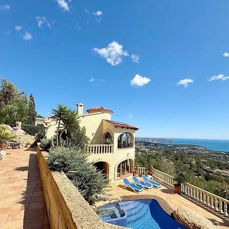 La Mansion Villa *
