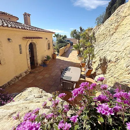 La Mansion Sea View Jacuzzi Villa