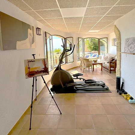 La Mansion Sea View Jacuzzi Villa